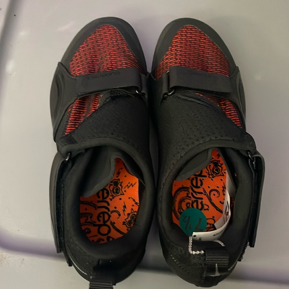 Nike SuperRep Cycle Black Hyper Crimson Wmn's Size 7 1/2